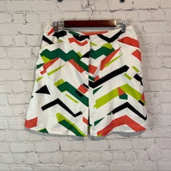 Tail White Label Museum Chevron Print Skort size 10 - Picture 1 of 7